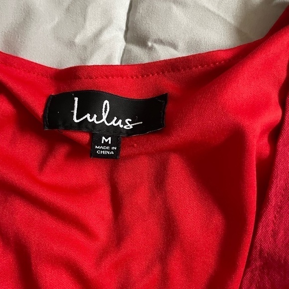 Lulu’s Red Short Dress size medium - Picture 6 of 7